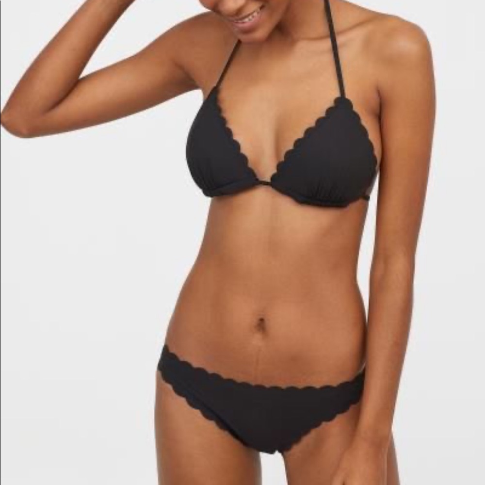 H&M Black Scalloped Bikini